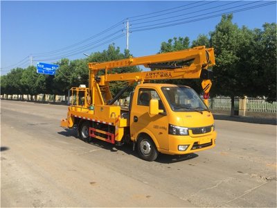 國(guó)六東風(fēng)途逸13.5米高空作業(yè)車